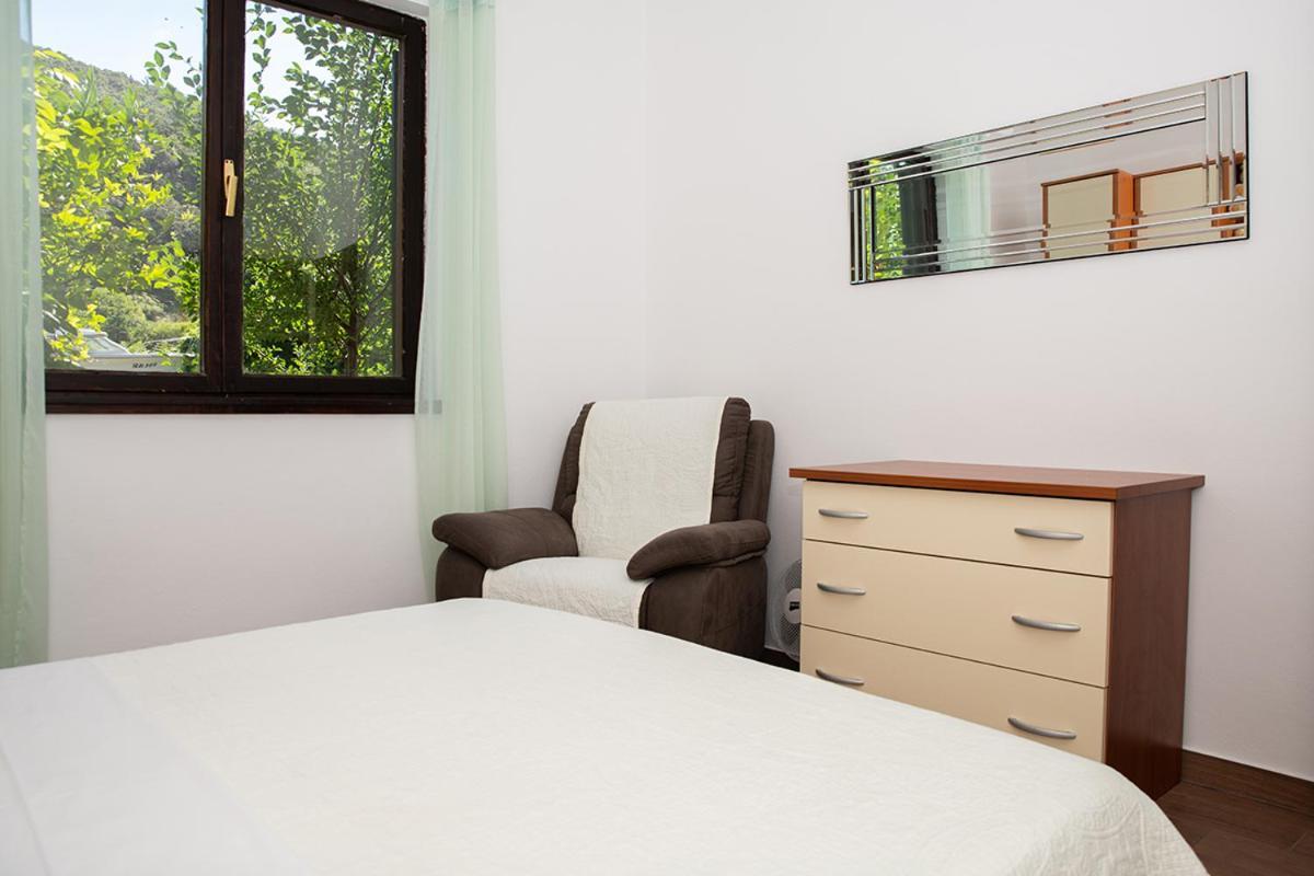 Apartman Mira I Denis Supetarska Draga Exterior photo